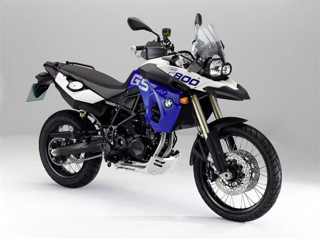 BMW Motorrad präsentiert zwei neue Sondermodelle. 
