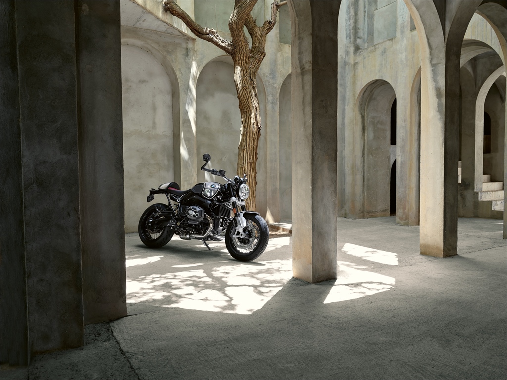 BMW Motorrad präsentiert zum Jubiläum die R nineT 100 Years und R 18 100  Years.