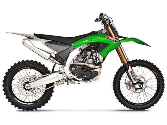 Benelli BX 449 Cross (2009)