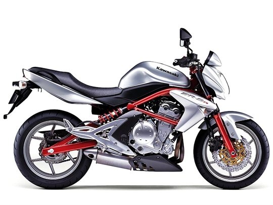 Kawasaki ER-6n (2006)