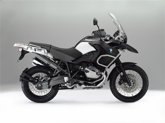 BMW Motorrad präsentiert zwei neue Sondermodelle.