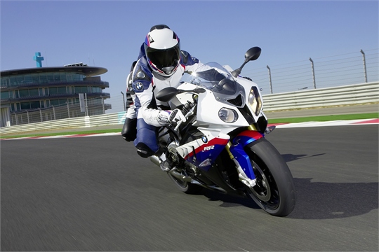 BMW baut Kundensport-Programm für S1000RR aus