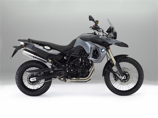 Neue Farben zum BMW Motorrad Modelljahr 2012.