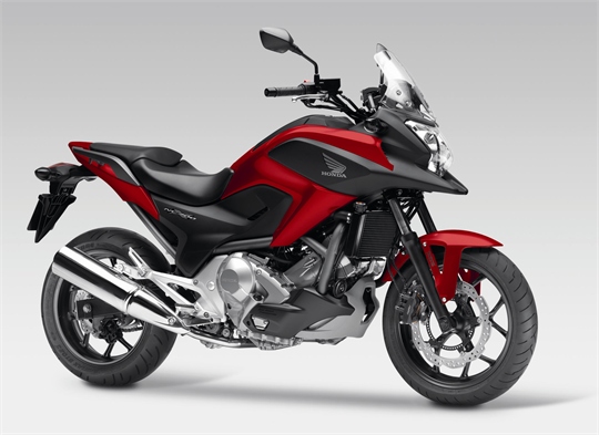 Honda ist mit der NC700X wieder in der Mittelklasse angekommen.