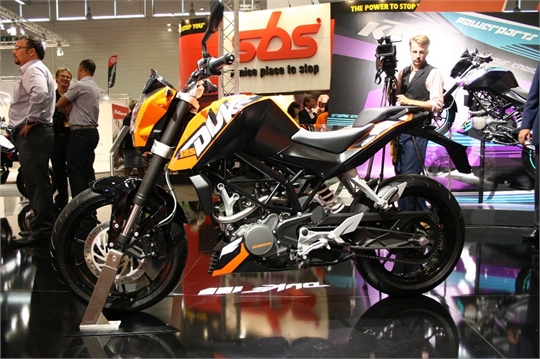 Intermot 2010. Premiere für die KTM 125 Duke