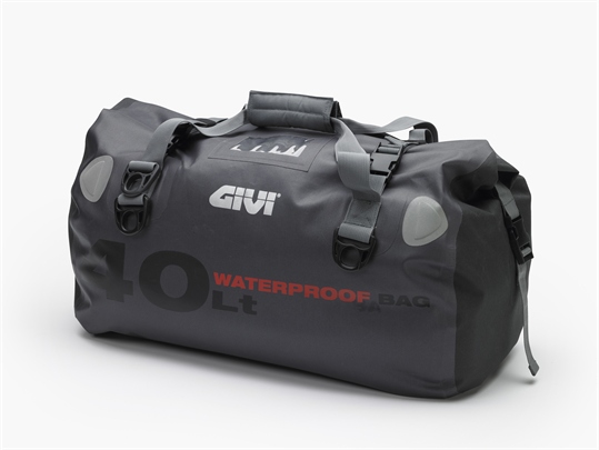 Neue Motorradtaschen von Givi