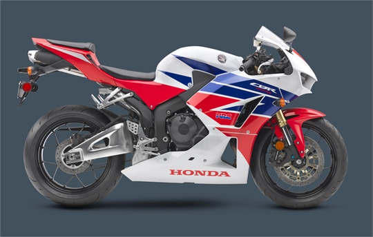 EICMA 2012: Honda hat die CBR600RR eine Verjüngungskur verpasst.
