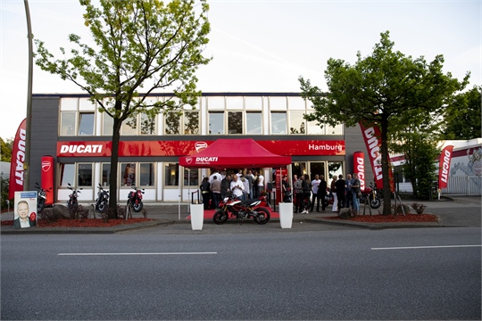 Ducati Flagship Store in Hamburg hat neuen Standort bezogen 