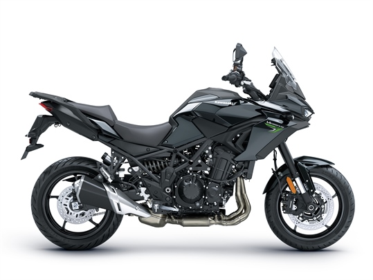 2027 - Kawasaki Versys 900 - Adrenalin trifft Abenteuer 