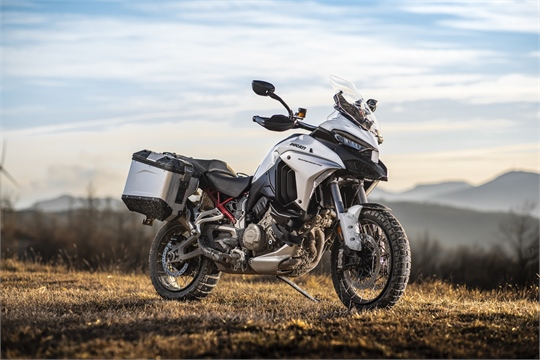 Ducati Multistrada V4: neue Farbe, elektronische Updates und neues Zubehör für 2022 erhältlich 