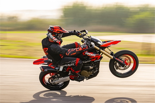 Ducati Hypermotard 698 Mono: Der neue Maßstab für straßenzugelassene Supermotos