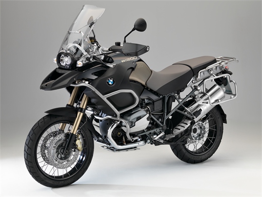 Preise für die BMW Motorrad Modellpalette 2013.