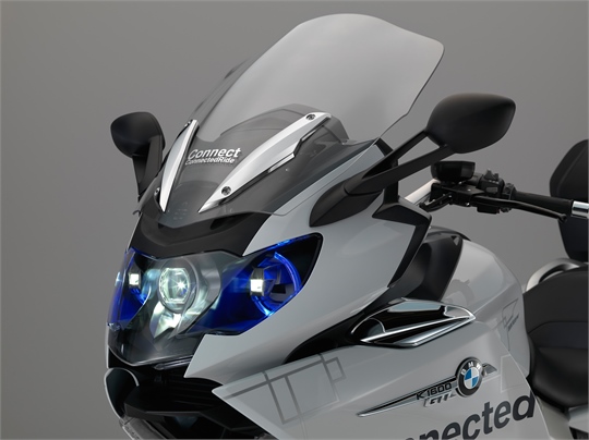 BMW Konzepte für Motorrad - Laserlicht und Helm mit Head-Up Display