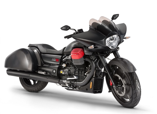 EICMA 2015: Moto Guzzis fliegende Festung