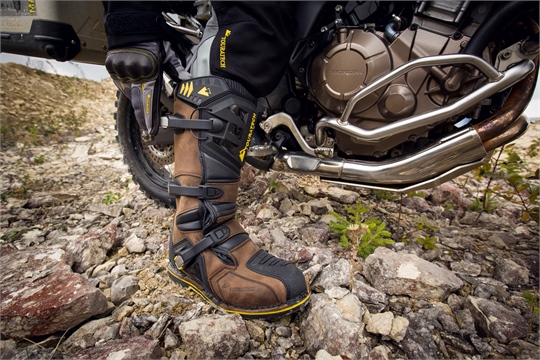 Touratech Destino Adventure: In diesem Stiefel steckt ein Schuh