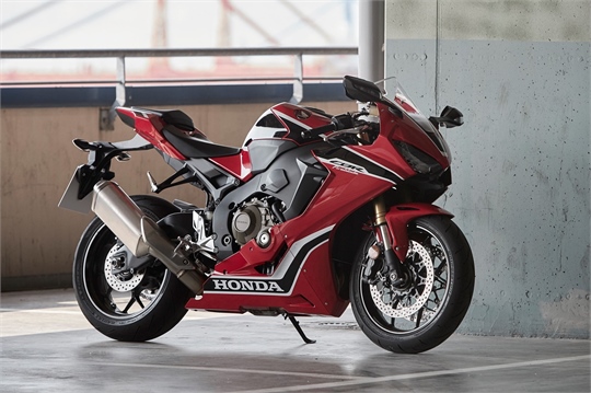 Honda lockt mit „Wechselprämie“ für die Fireblade