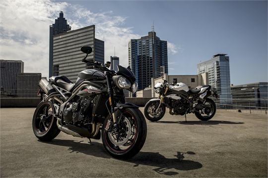 Triumph hebt die Speed Triple auf eine neue Stufe