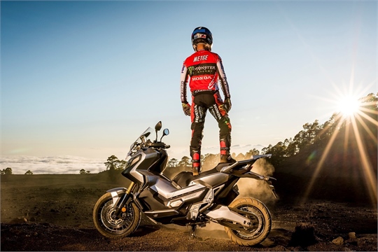 Vorstellung Honda X-ADV: Mehr Africa Twin für den SUV-Scooter