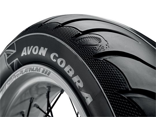 Intermot 2018: Avon setzt beim Cobra nach