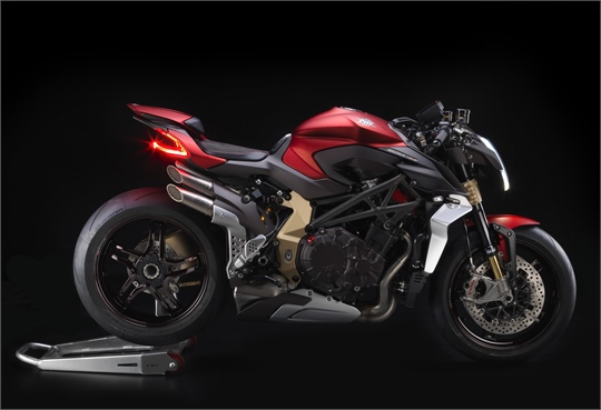 EICMA 2018: Die MV Agusta Brutale 1000 ist die Schönste