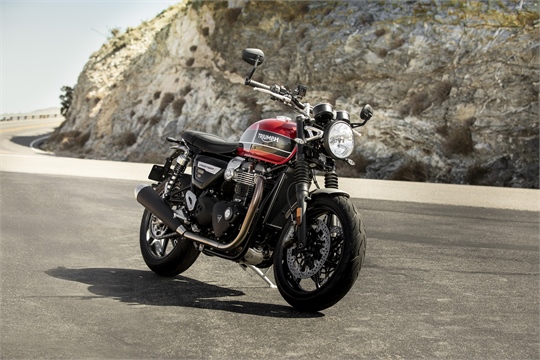 Triumph Thruxton wird durch weniger Pfunde zur Speed Twin